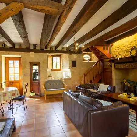 Maison Périgordienne Avec Jardin Près De Sarlat - Fr-1-616-98 Hébergement de vacances *